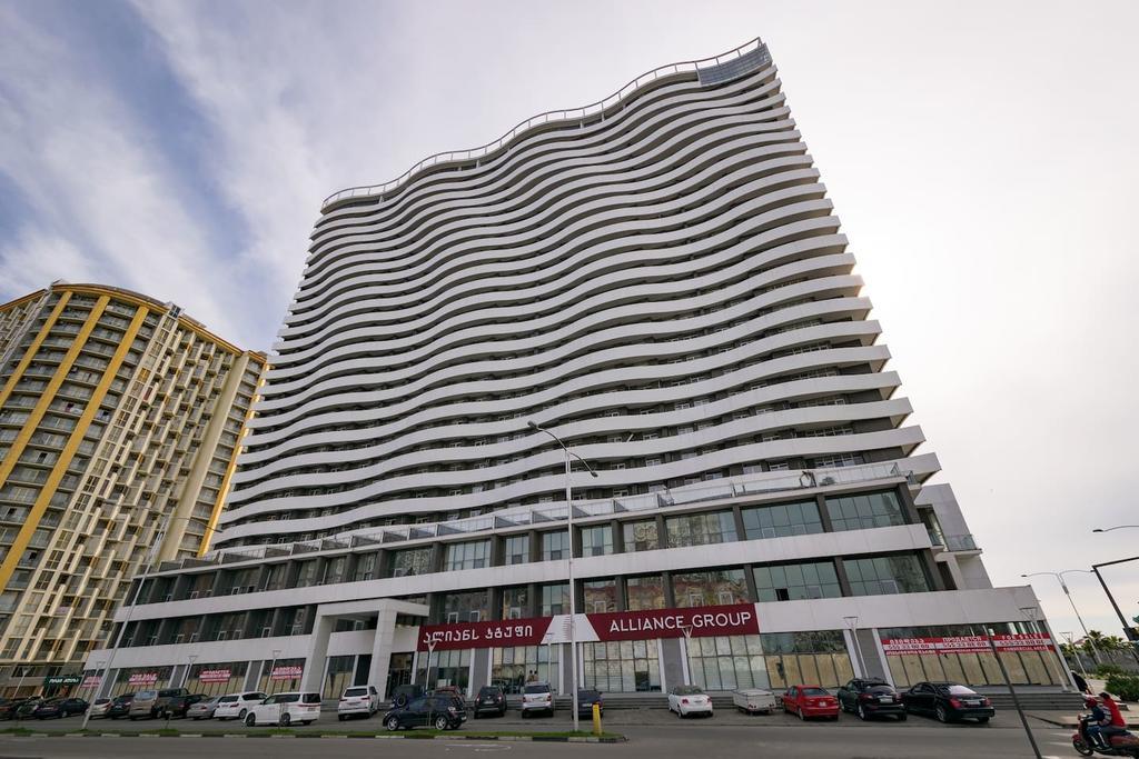 Apartment On Kobaladze Str 2 Batumi Exteriör bild