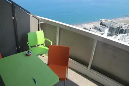Apartment On Kobaladze Str 2 Batumi Exteriör bild