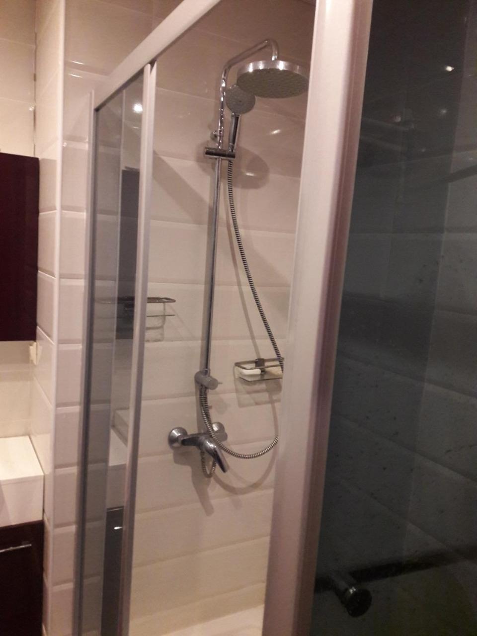 Apartment On Kobaladze Str 2 Batumi Exteriör bild